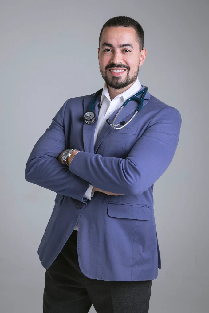 Dr. Tácito Bessa